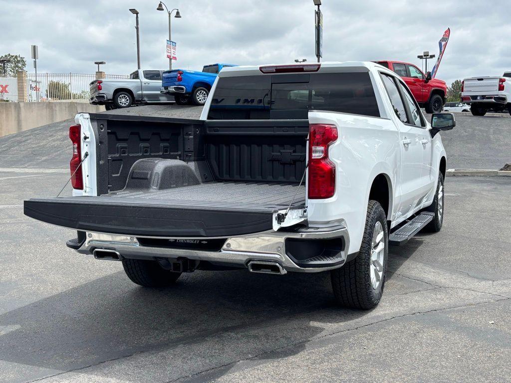 new 2025 Chevrolet Silverado 1500 car, priced at $52,079