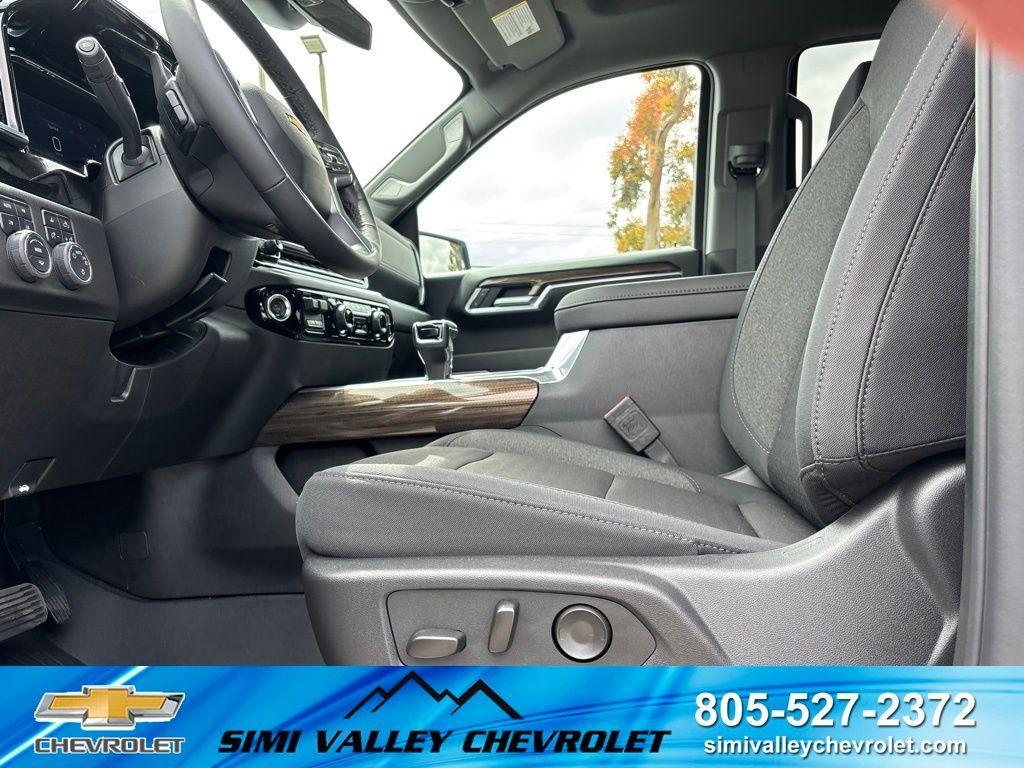 new 2025 Chevrolet Silverado 1500 car, priced at $54,079