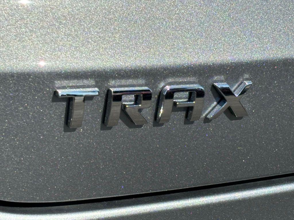 new 2025 Chevrolet Trax car, priced at $23,580