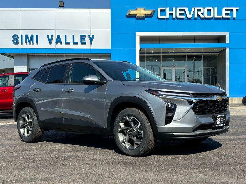 new 2025 Chevrolet Trax car, priced at $23,580