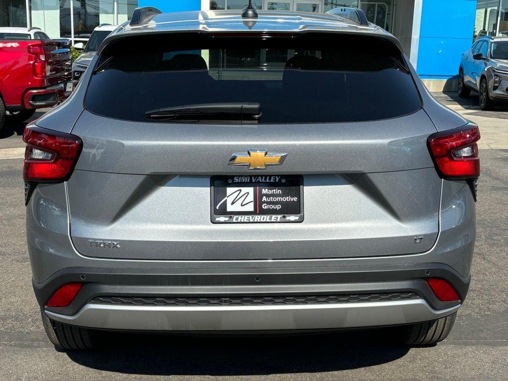 new 2025 Chevrolet Trax car, priced at $23,580