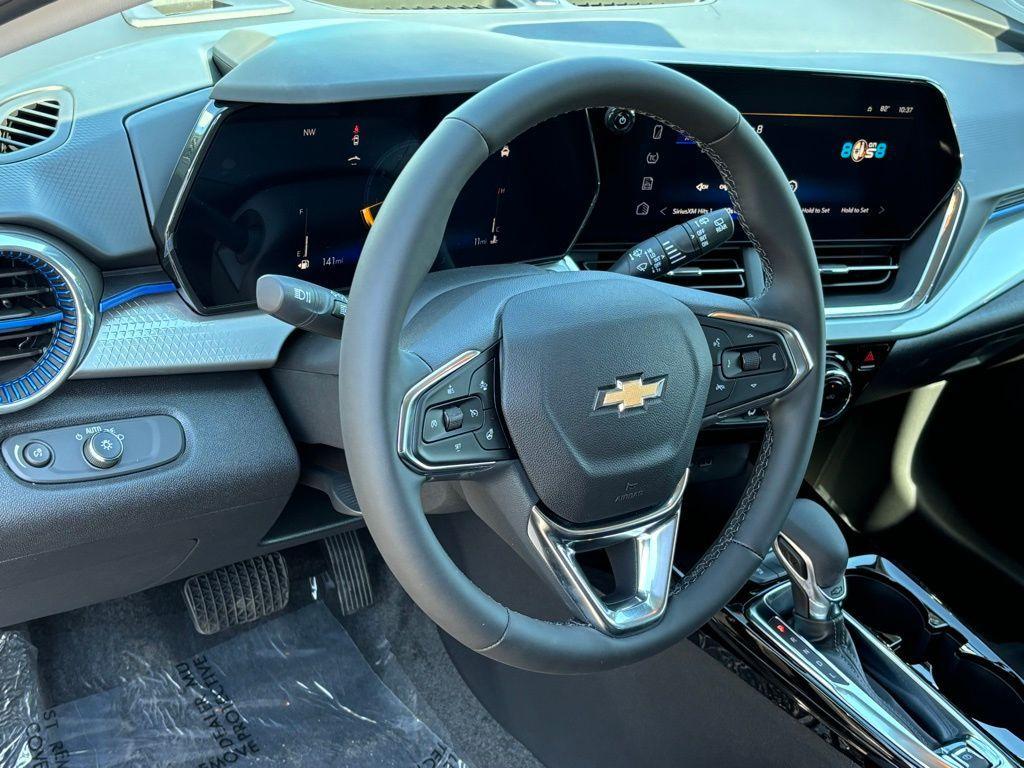 new 2025 Chevrolet Trax car, priced at $23,580