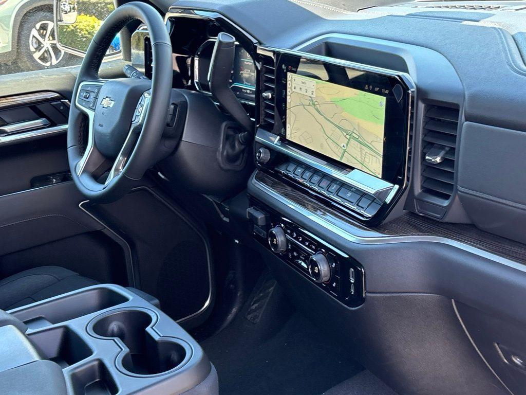 new 2025 Chevrolet Silverado 1500 car, priced at $47,240