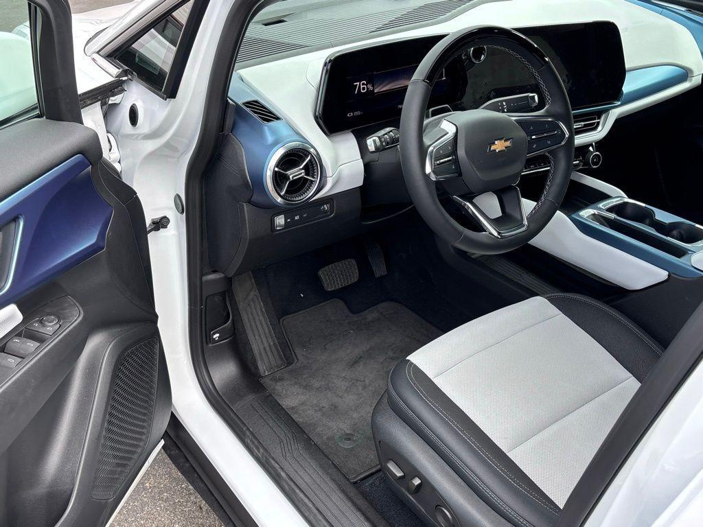 used 2024 Chevrolet Equinox EV car, priced at $34,934