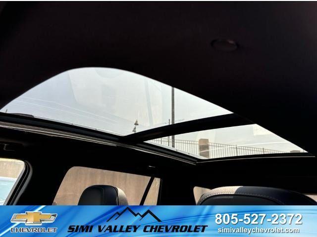 new 2025 Chevrolet Equinox car, priced at $33,280