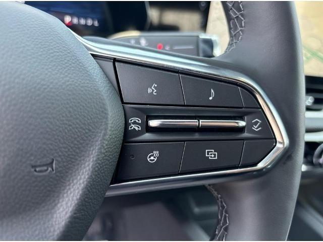 new 2025 Chevrolet Equinox car, priced at $33,280