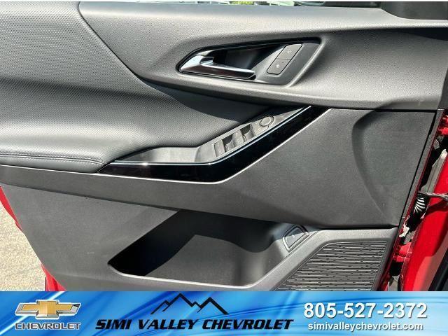 new 2025 Chevrolet Equinox car, priced at $33,280