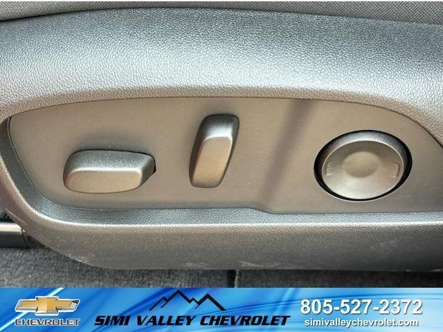 new 2025 Chevrolet Equinox car, priced at $33,280