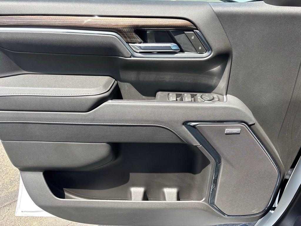 new 2025 Chevrolet Silverado 1500 car, priced at $60,369