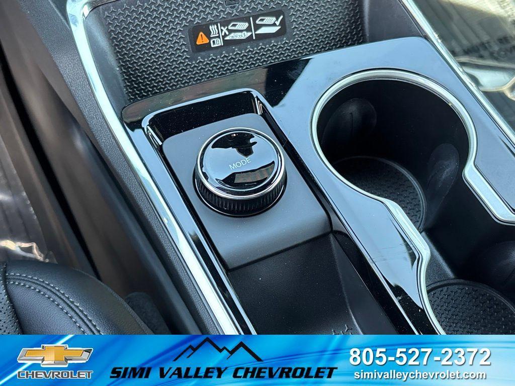 new 2026 Chevrolet Equinox car, priced at $30,254