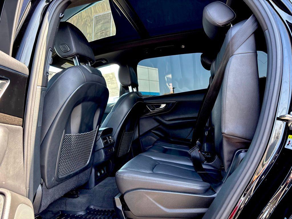 used 2019 Audi Q7 car, priced at $20,025