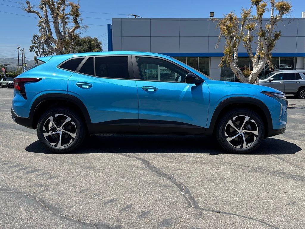 new 2025 Chevrolet Trax car, priced at $24,984