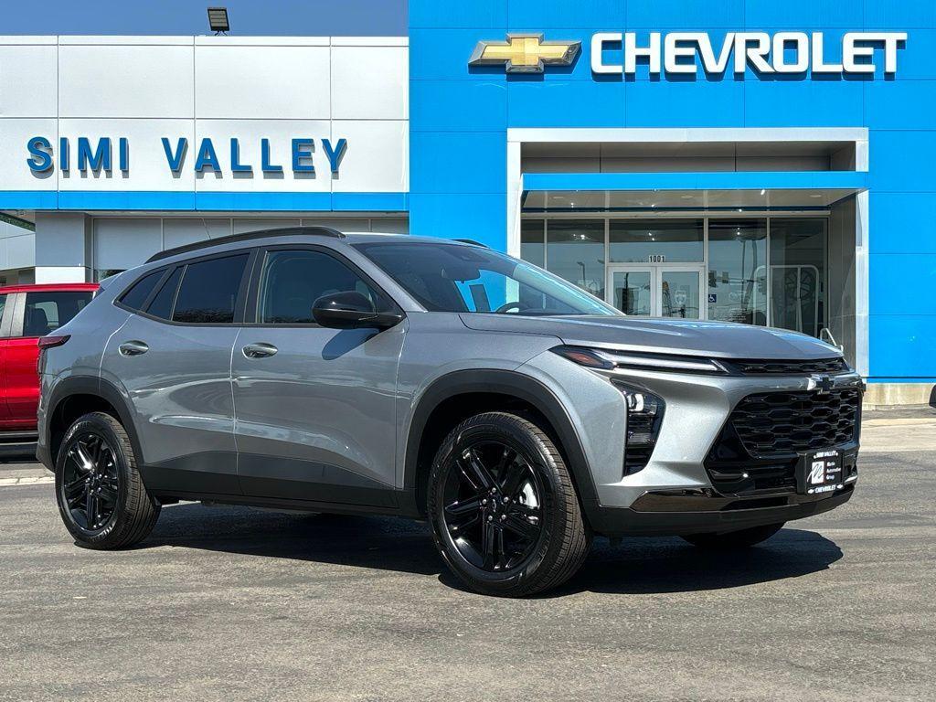 new 2025 Chevrolet Trax car, priced at $24,730
