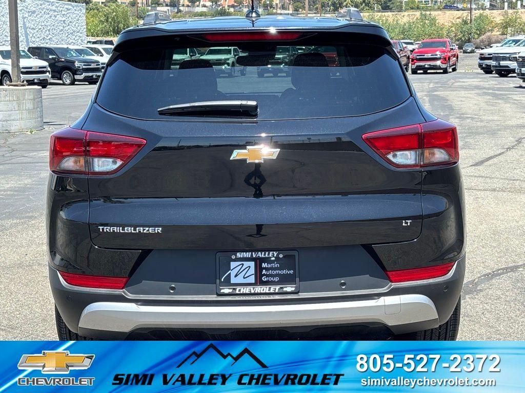 new 2026 Chevrolet TrailBlazer car, priced at $27,519