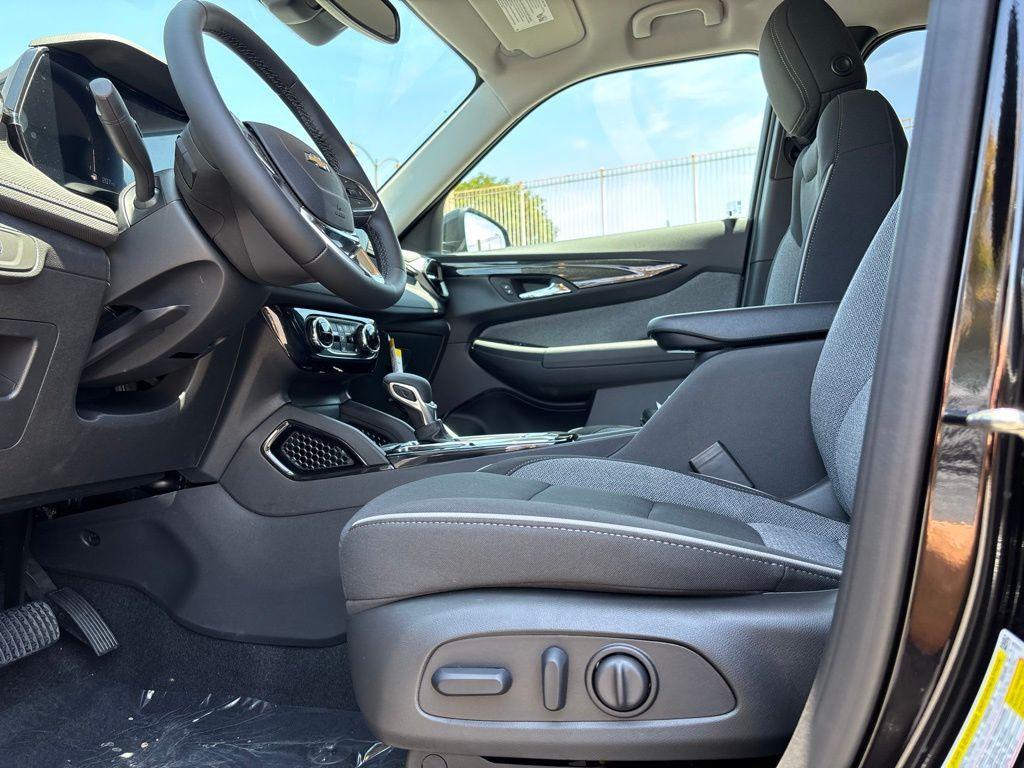 new 2026 Chevrolet TrailBlazer car, priced at $29,269
