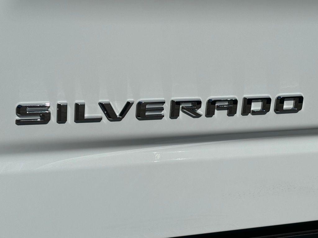 new 2025 Chevrolet Silverado 1500 car, priced at $37,939