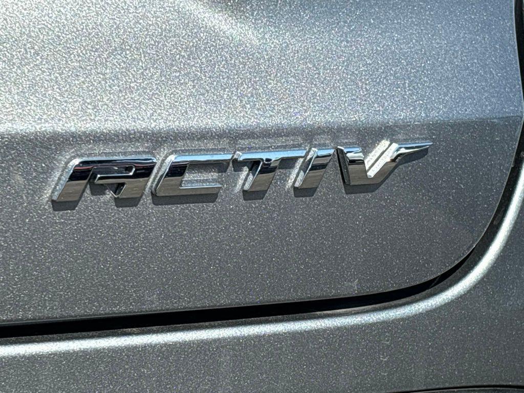 new 2025 Chevrolet Trax car, priced at $24,440