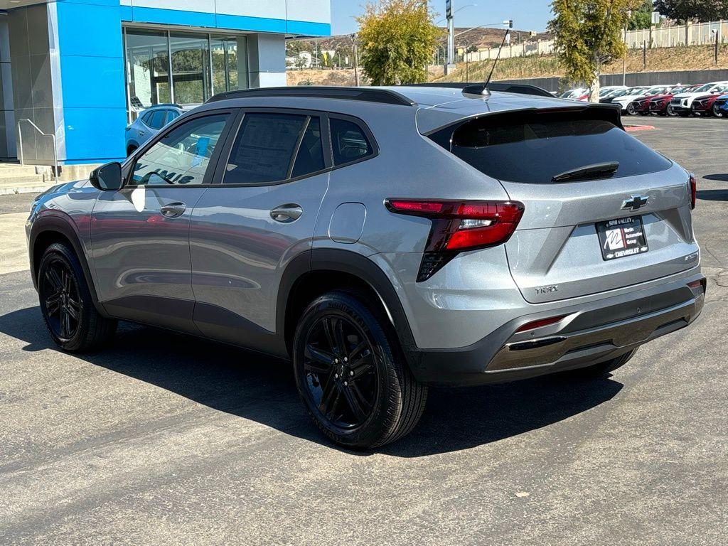 new 2025 Chevrolet Trax car, priced at $24,440