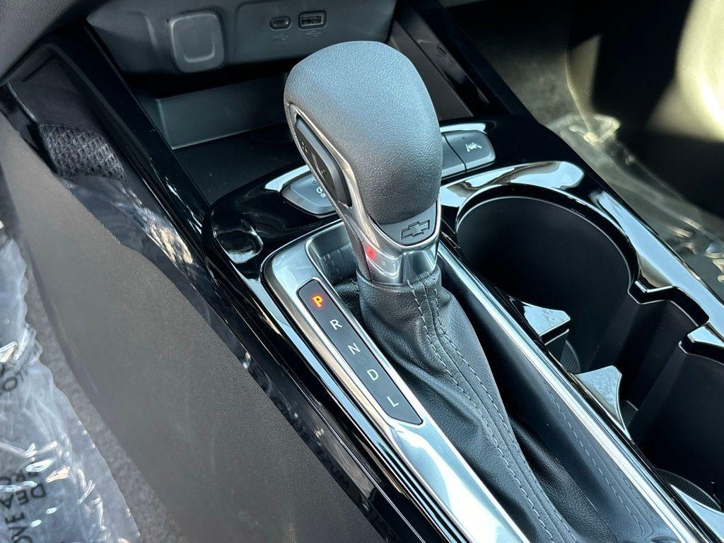 new 2025 Chevrolet Trax car, priced at $24,440