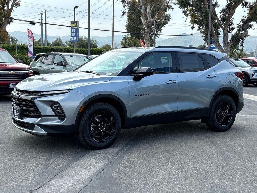 new 2025 Chevrolet Blazer car, priced at $40,530