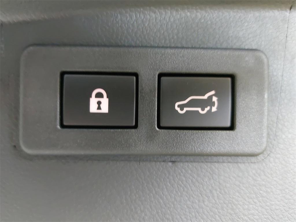 new 2025 Subaru Outback car, priced at $34,474
