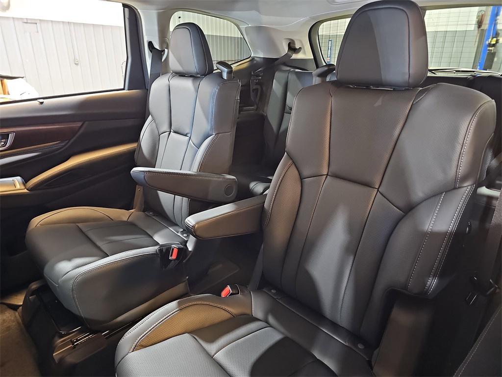 new 2025 Subaru Ascent car, priced at $53,553