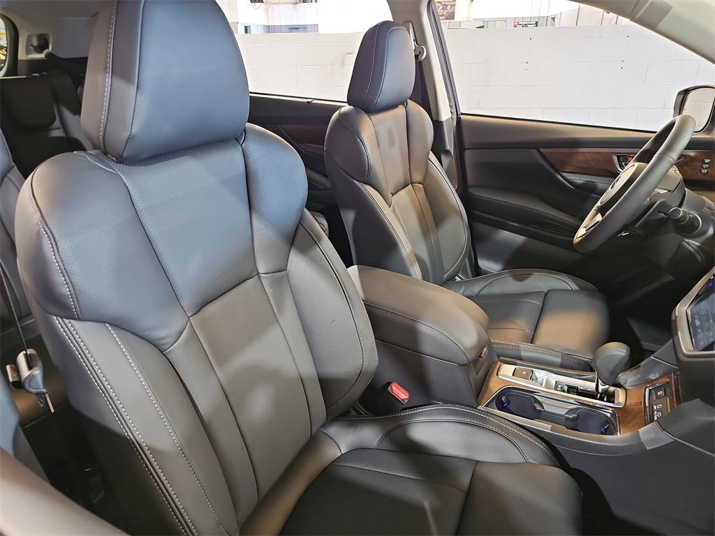 new 2025 Subaru Ascent car, priced at $53,553