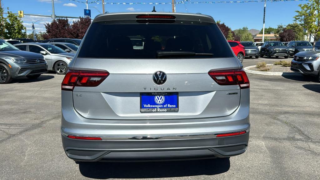 new 2024 Volkswagen Tiguan car, priced at $33,886