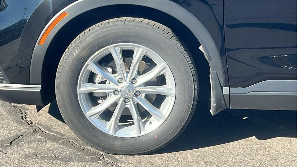 used 2025 Honda CR-V car, priced at $30,977