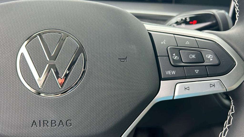 new 2025 Volkswagen Tiguan car, priced at $33,189