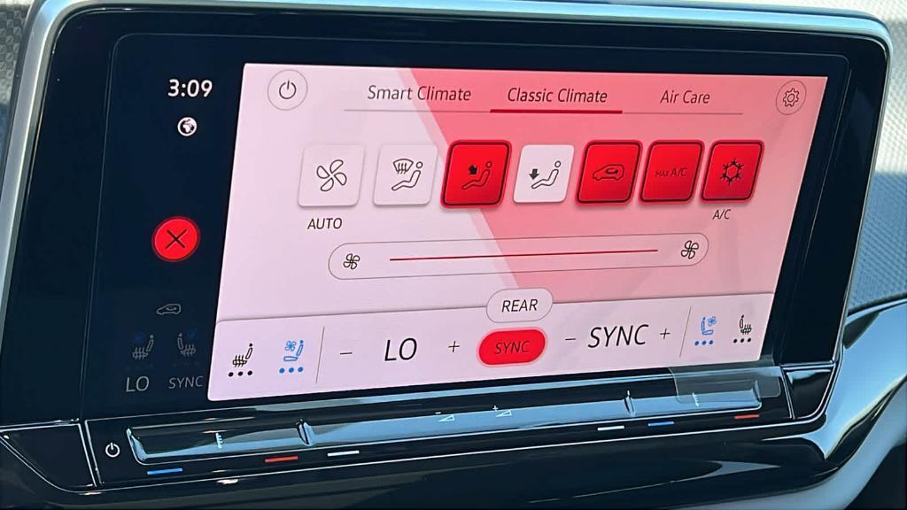 new 2025 Volkswagen Atlas car, priced at $46,708