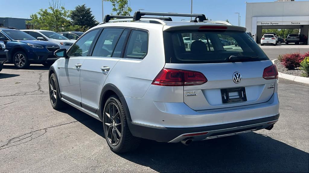 used 2017 Volkswagen Golf Alltrack car, priced at $10,526
