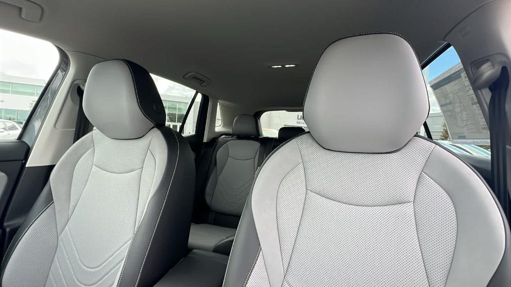 new 2025 Volkswagen Tiguan car, priced at $36,094