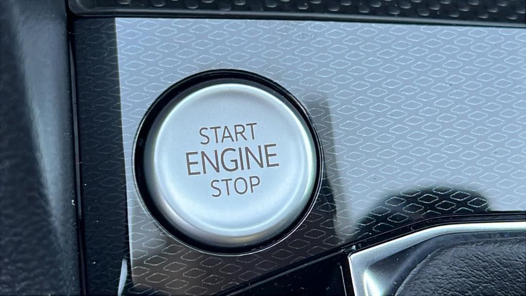 new 2025 Volkswagen Taos car, priced at $33,367