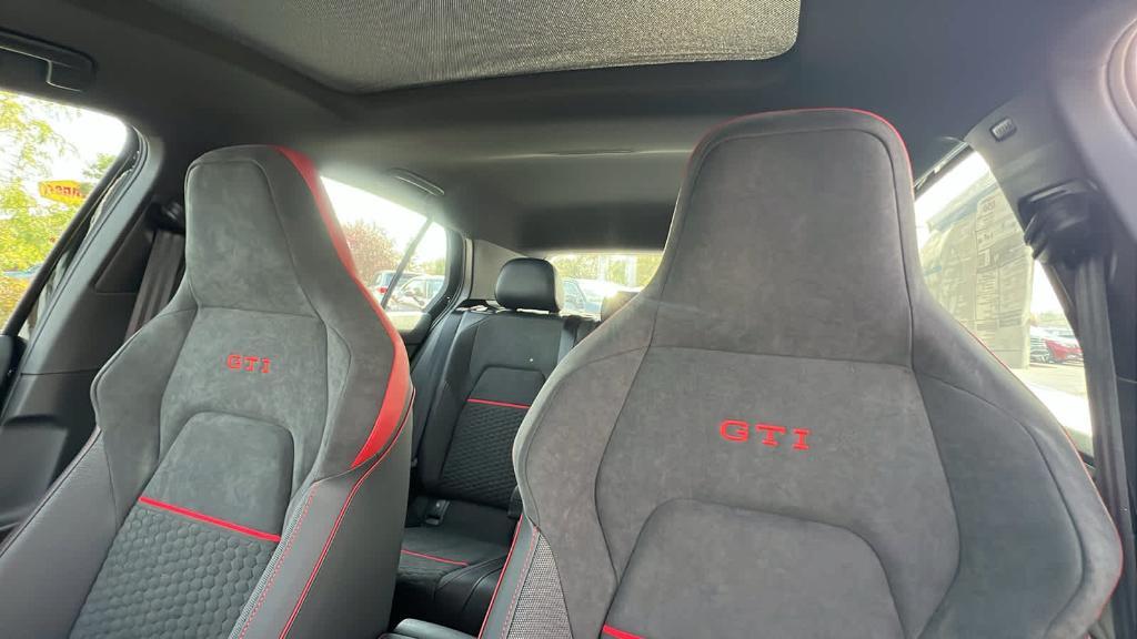 new 2025 Volkswagen Golf GTI car, priced at $39,563