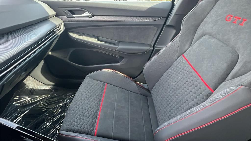 new 2025 Volkswagen Golf GTI car, priced at $39,563