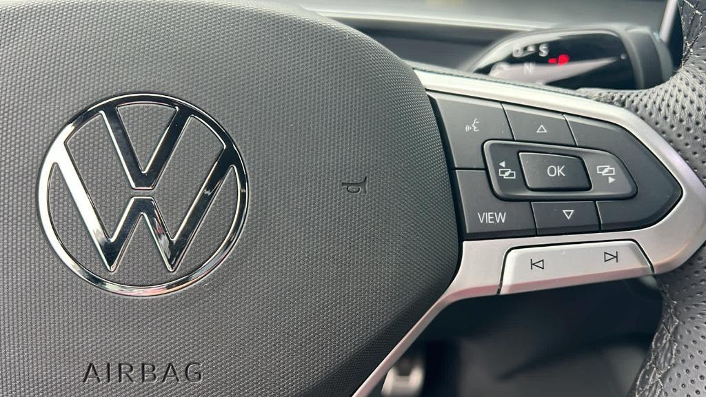new 2025 Volkswagen Tiguan car, priced at $39,772