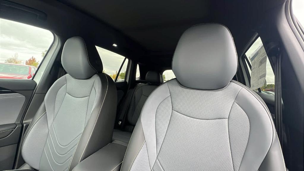 new 2025 Volkswagen Tiguan car, priced at $39,772