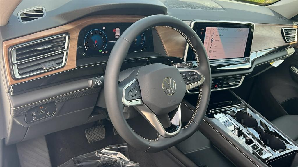 new 2026 Volkswagen Atlas car, priced at $49,833