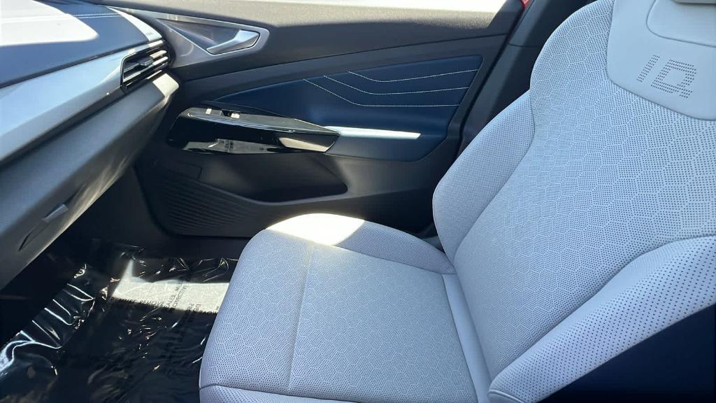 new 2025 Volkswagen ID.4 car, priced at $53,887