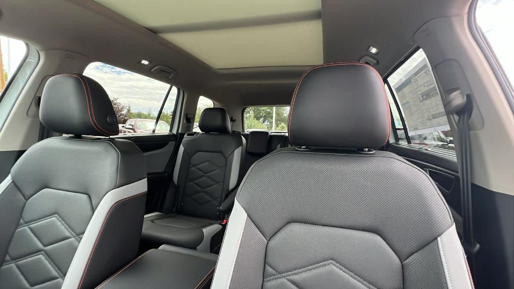 new 2025 Volkswagen Atlas car, priced at $46,549