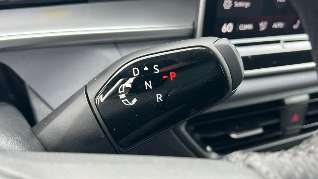 new 2026 Volkswagen Tiguan car, priced at $41,062