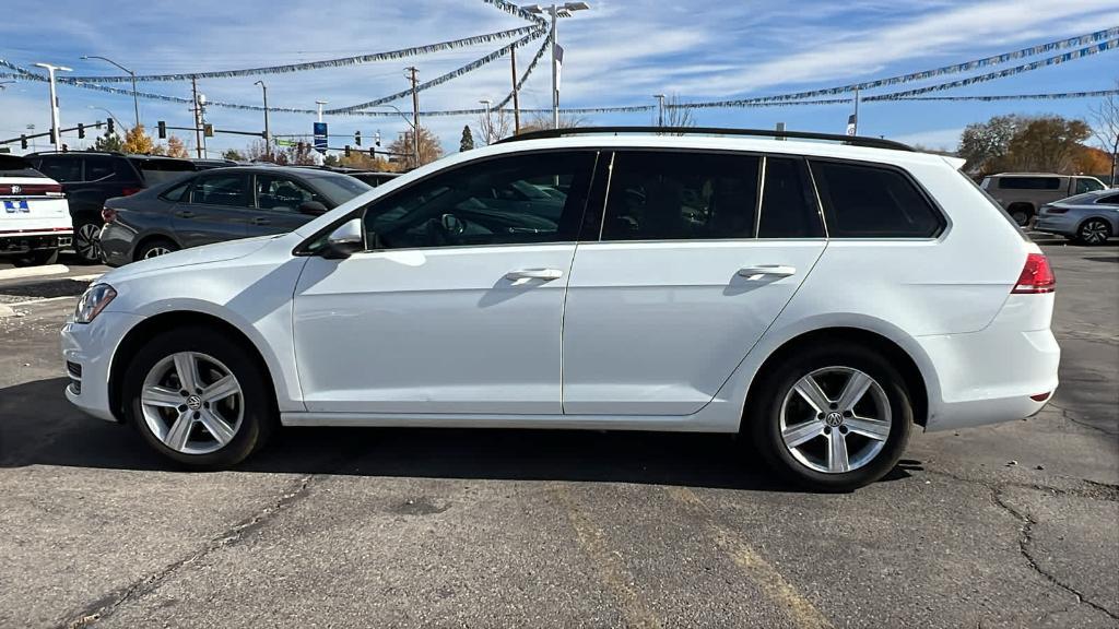 used 2015 Volkswagen Golf SportWagen car, priced at $16,979