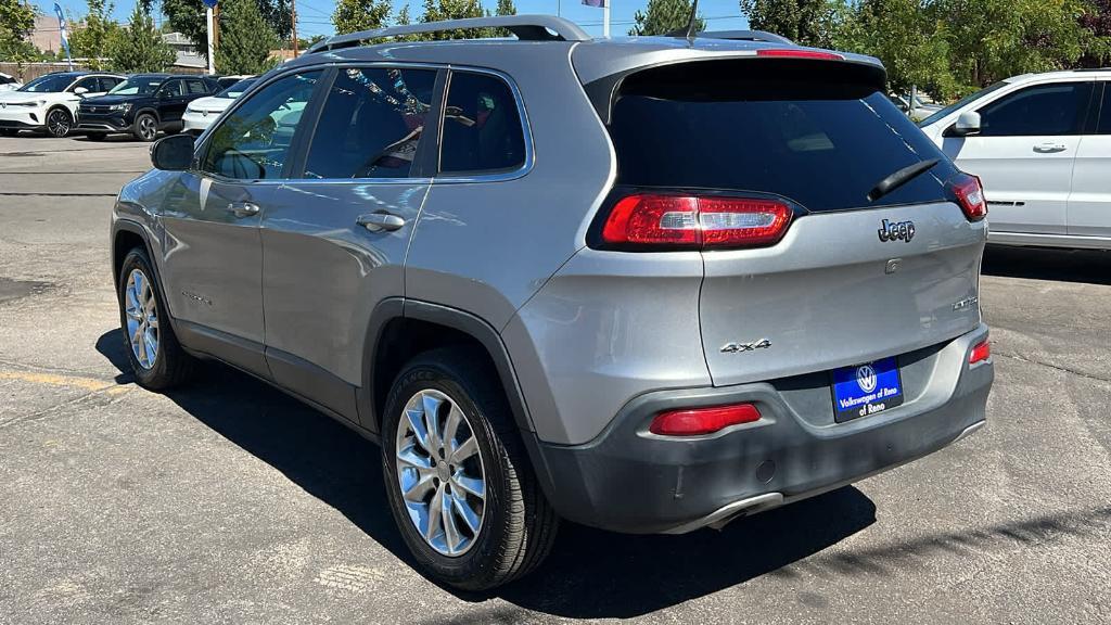 used 2016 Jeep Cherokee car, priced at $13,735