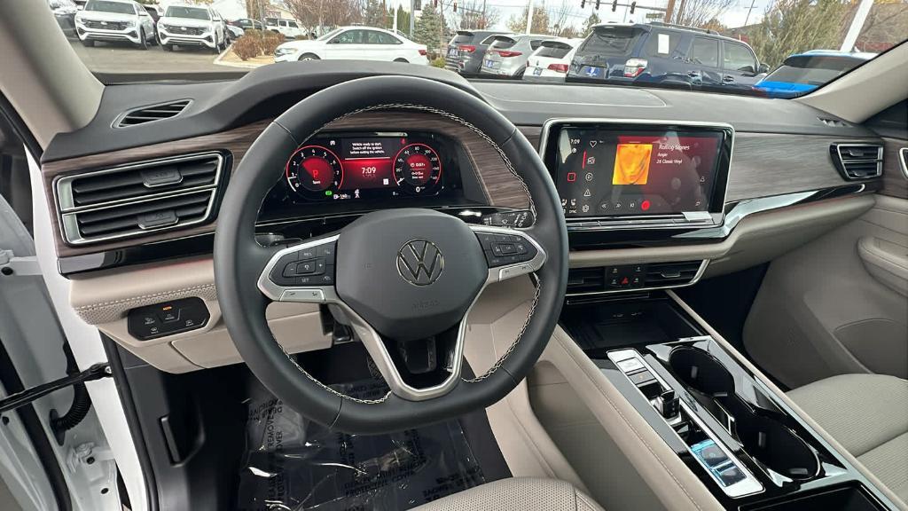 new 2025 Volkswagen Atlas car, priced at $50,284