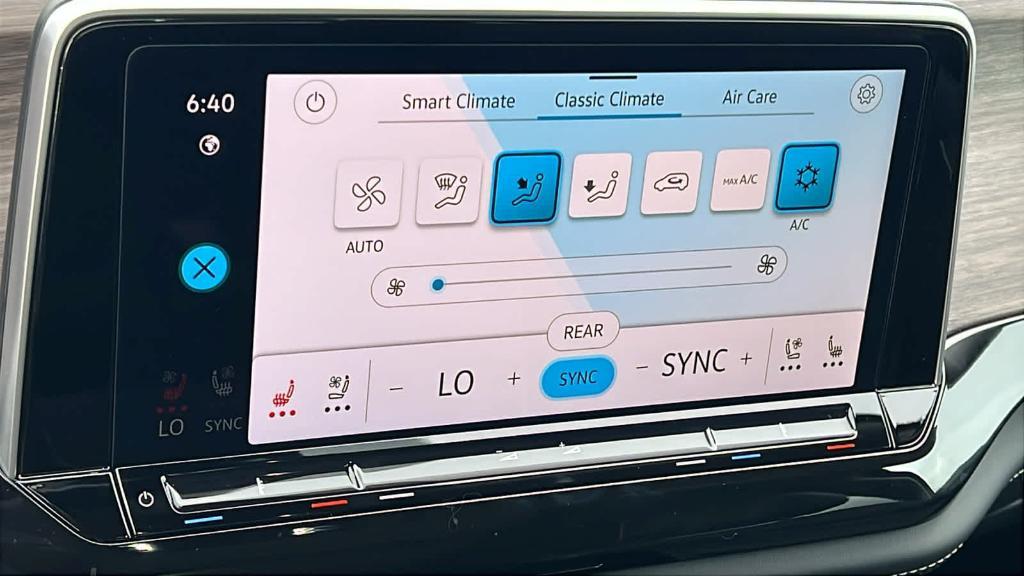 new 2026 Volkswagen Atlas car, priced at $57,304