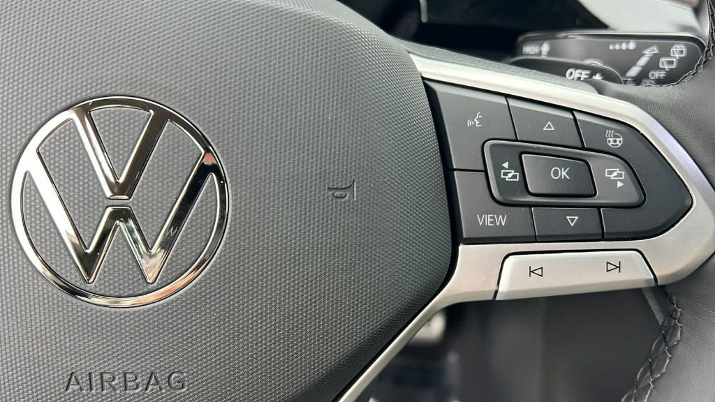 new 2026 Volkswagen Atlas car, priced at $57,304