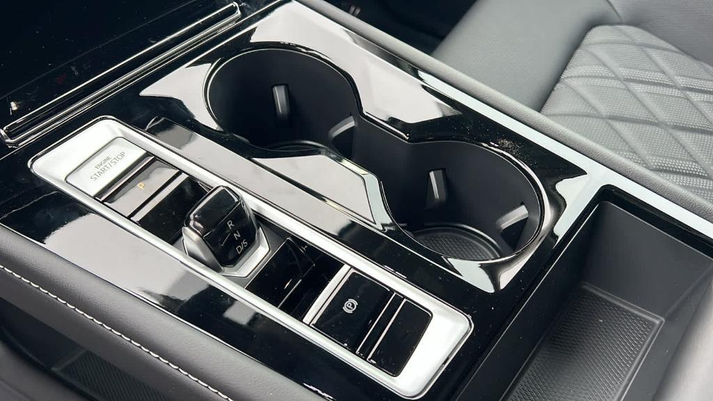 new 2026 Volkswagen Atlas car, priced at $57,304