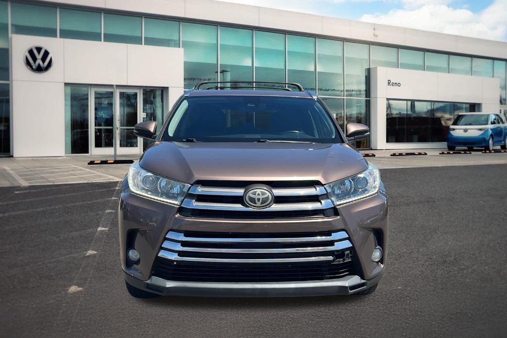 used 2018 Toyota Highlander car, priced at $24,287
