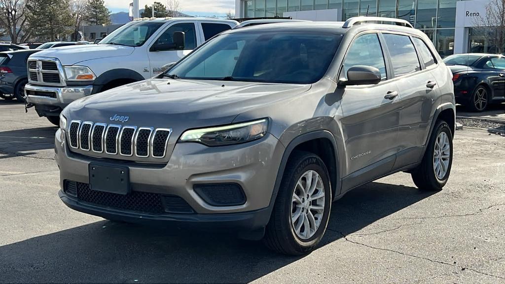 used 2020 Jeep Cherokee car, priced at $16,522